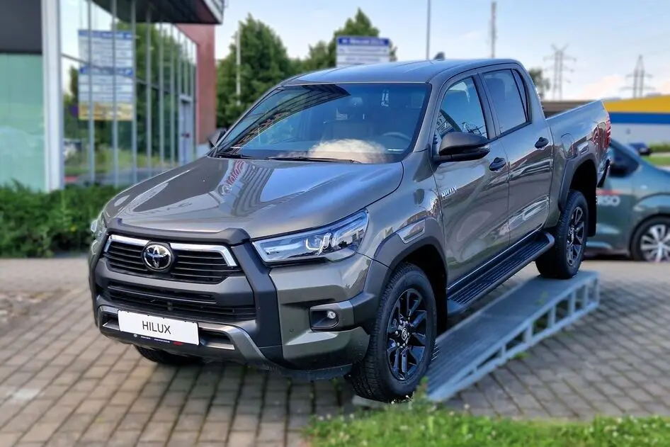 Toyota Hilux, 2.8, 150 kW, diesel, automatic, four-wheel drive