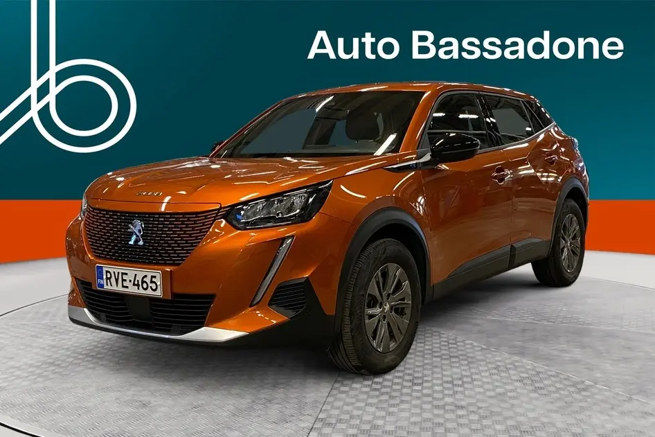 Peugeot e-2008, 100 kW, электричество, автомат, передний привод