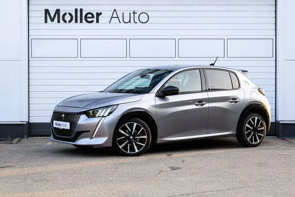 Peugeot 208, 1.2, 74 kW, petrol, automatic, front-wheel drive