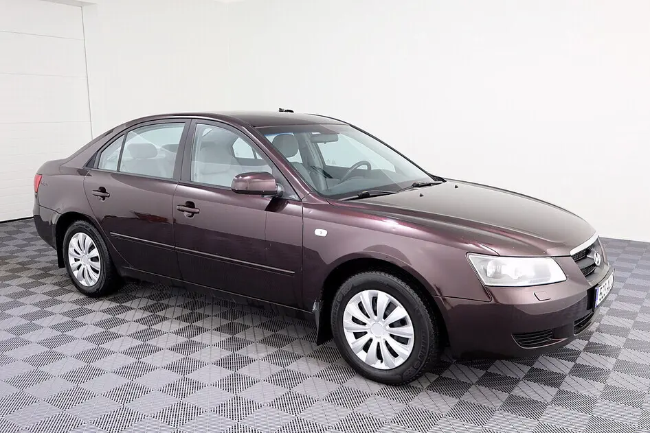 Hyundai Sonata, 2.4, 119 kW, petrol, manual, front-wheel drive