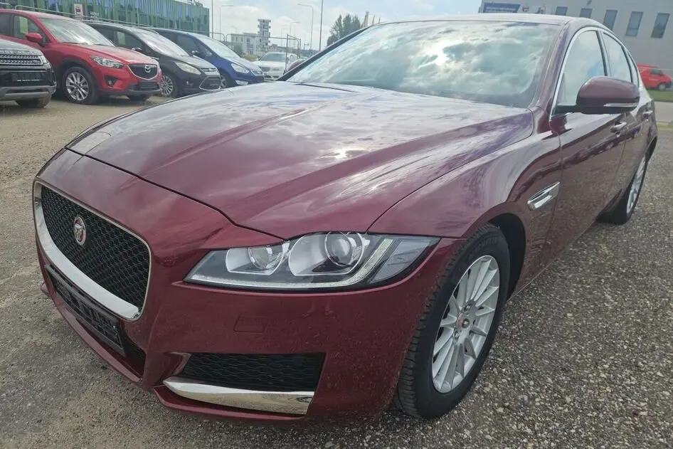 Jaguar XF, 2.0, 132 kW, дизель, автомат, задний привод