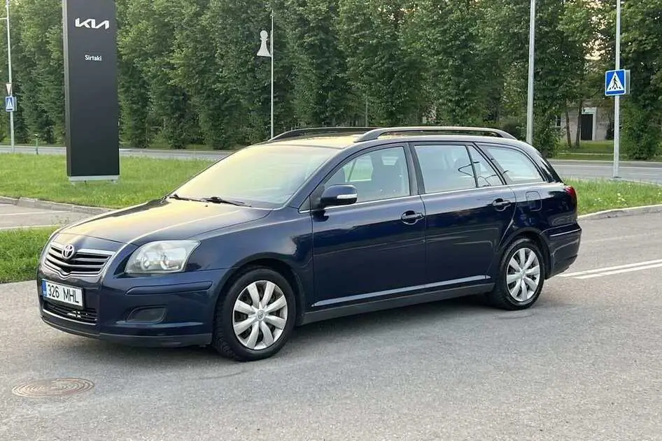 Toyota Avensis, 2.0, 93 kW, дизель, механическая, передний привод
