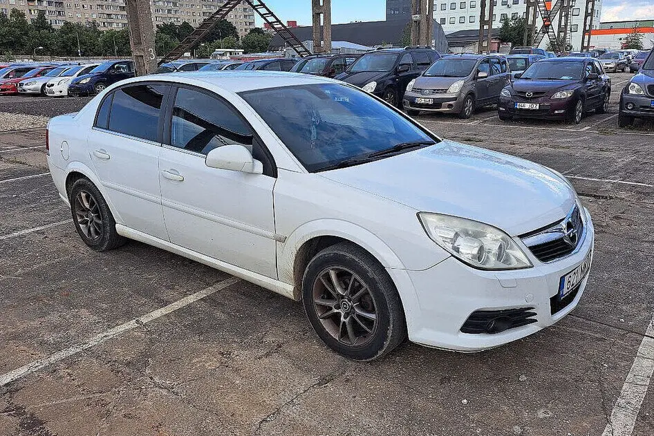Opel Vectra, 2.2, 154 kW, petrol, manual, front-wheel drive