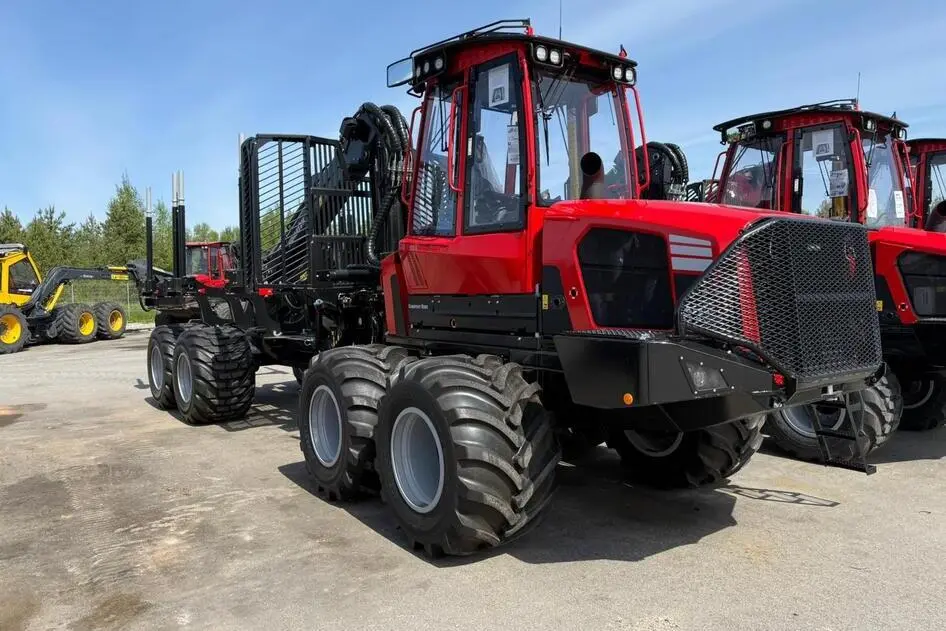 Komatsu 875