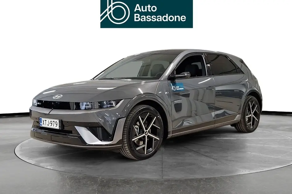 Hyundai IONIQ 5, 239 kW, electric, automatic, four-wheel drive