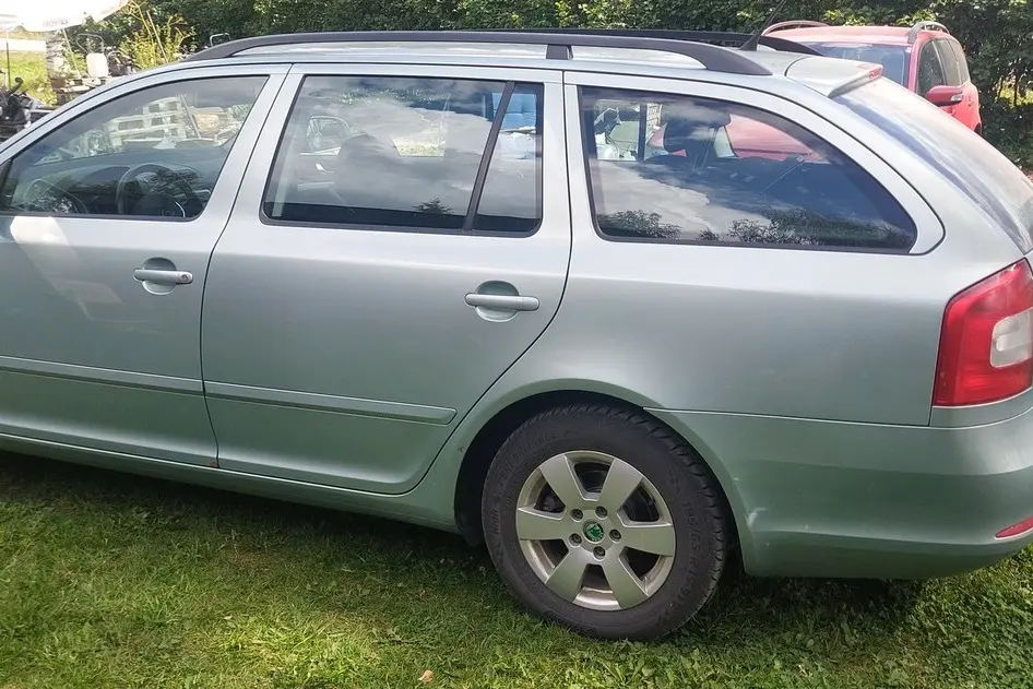 Škoda Octavia, 1.6, 77 kW, diisel, automaat, esivedu