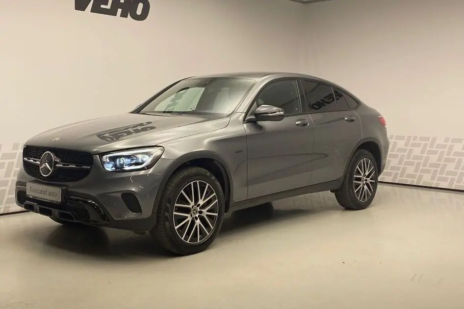 Mercedes-Benz GLC 300, 2.0, 143 kW, plug-in hybrid, automatic, four-wheel drive