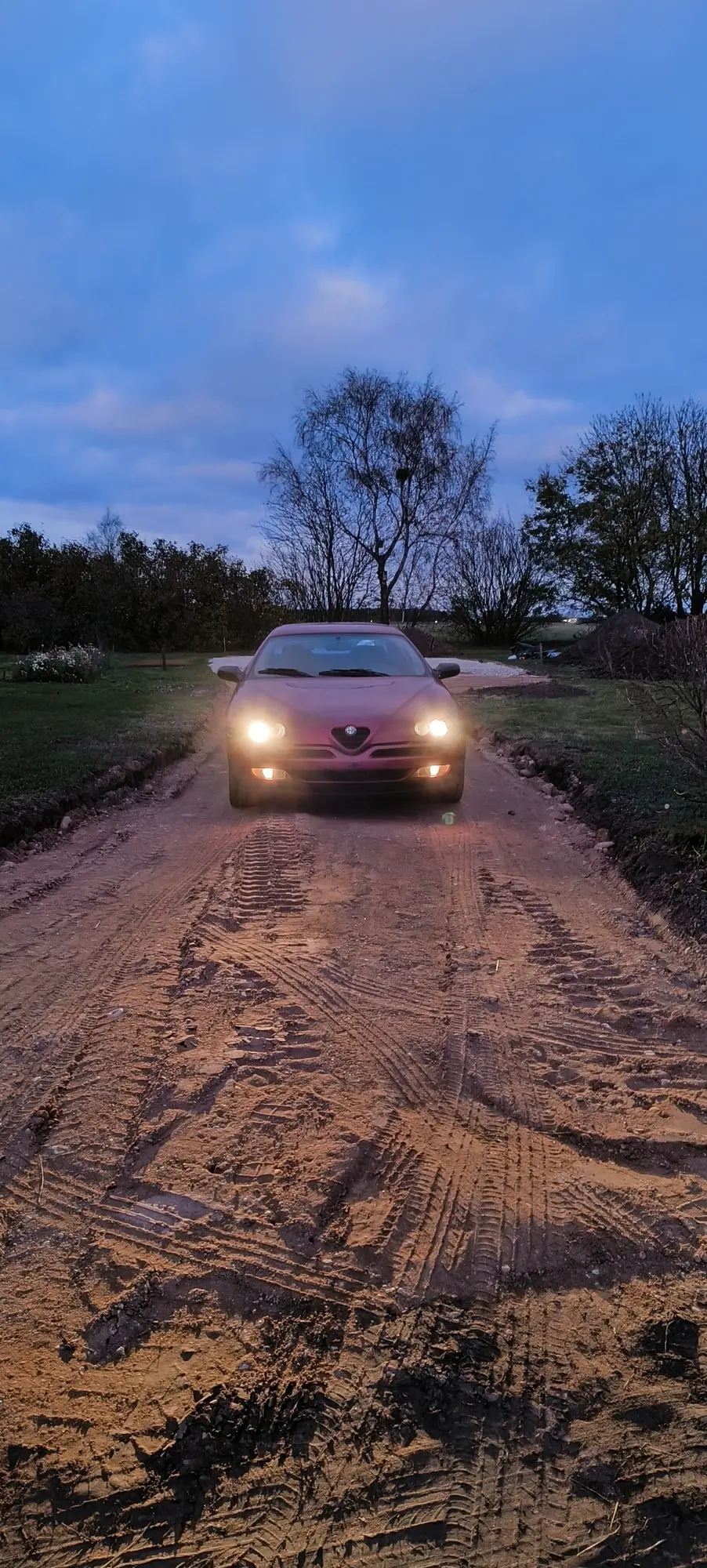 Alfa Romeo GTV, 2.0, 110 kW, bensiin, manuaal, esivedu