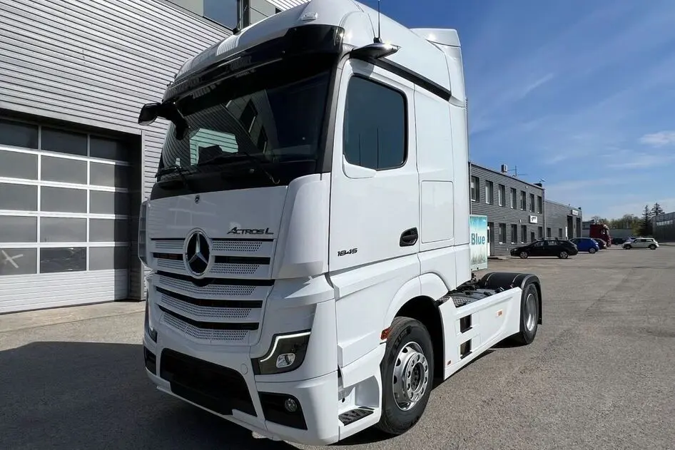 Mercedes-Benz Actros, 12.8, 330 kW, diisel, automaat, tagavedu