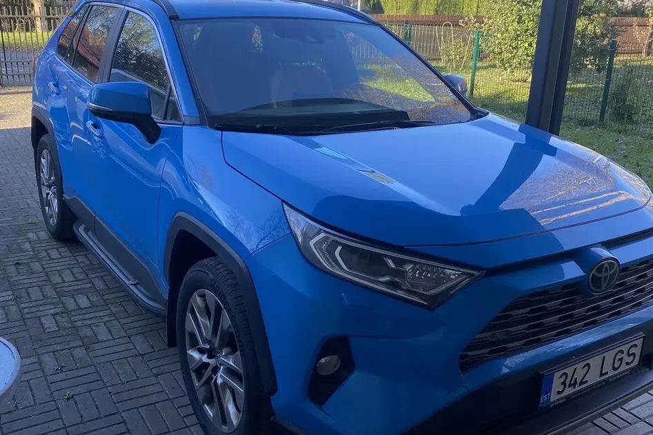 Toyota RAV4, 2.0, 129 kW, бензин, автомат, полный привод