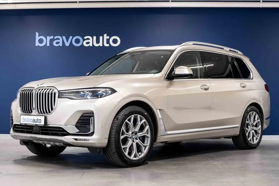 BMW X7, 3.0, 250 kW, бензин, автомат, полный привод