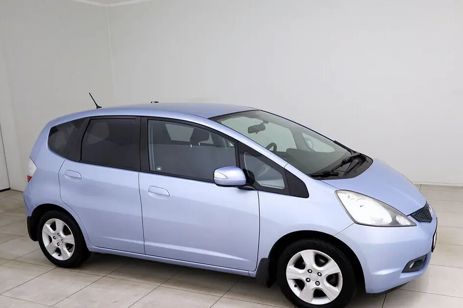 Honda Jazz, 1.3, 73 kW, petrol, manual, front-wheel drive