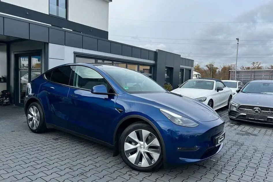 Tesla Model Y, 378 kW, электричество, автомат, полный привод