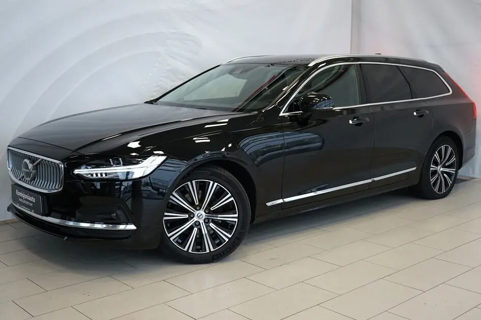 Volvo V90, 2.0, 145 kW, гибрид д+э, автомат, полный привод