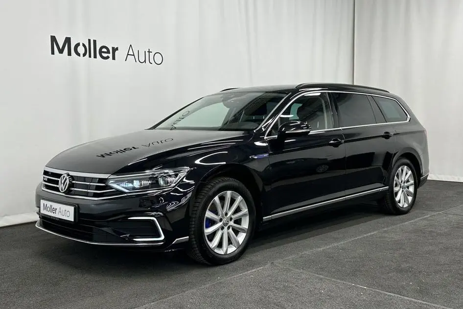 Volkswagen Passat, 1.4, 115 kW, подключаемый гибрид б+э, автомат, передний привод