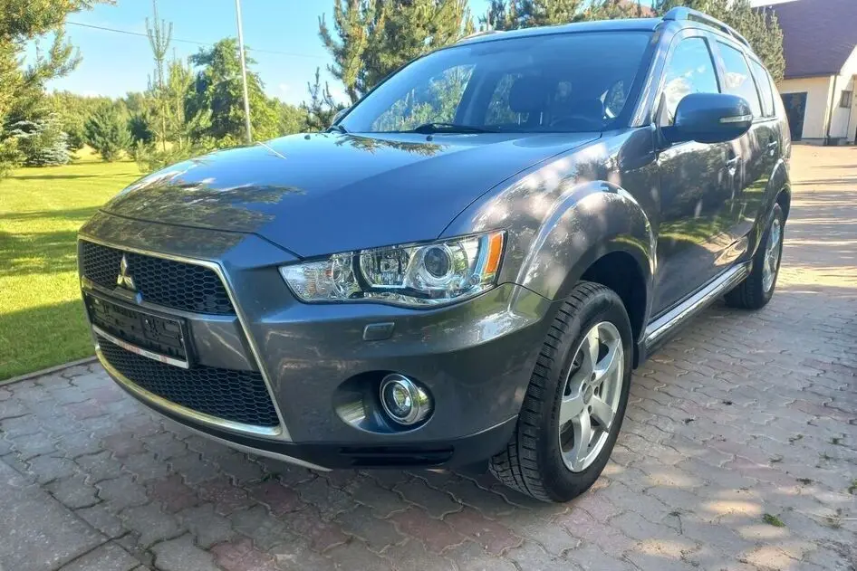 Mitsubishi Outlander, 2.2, 115 kW, дизель, автомат, полный привод