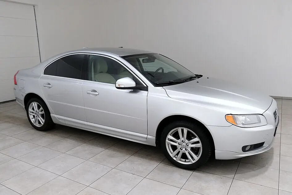 Volvo S80, 2.4, 120 kW, дизель, автомат, передний привод