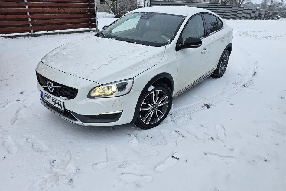 Volvo S60 Cross Country, 2.5, 187 kW, petrol, automatic, four-wheel drive