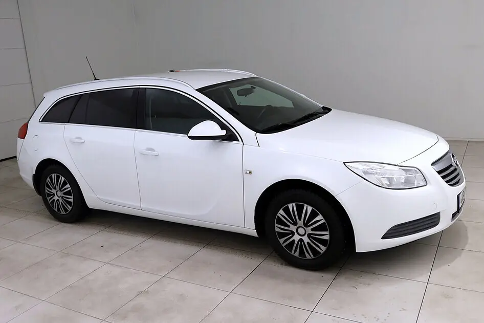 Opel Insignia, 2.0, 81 kW, дизель, механическая, передний привод