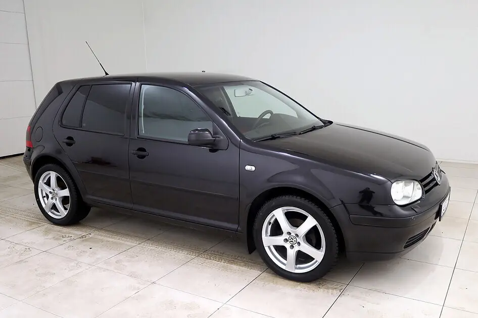 Volkswagen Golf, 1.6, 77 kW, bensiin, manuaal, esivedu