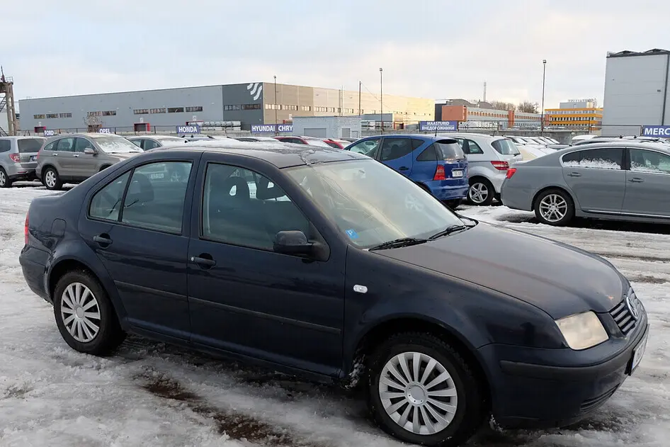 Volkswagen Bora, 1.4, 55 kW, petrol, manual, front-wheel drive