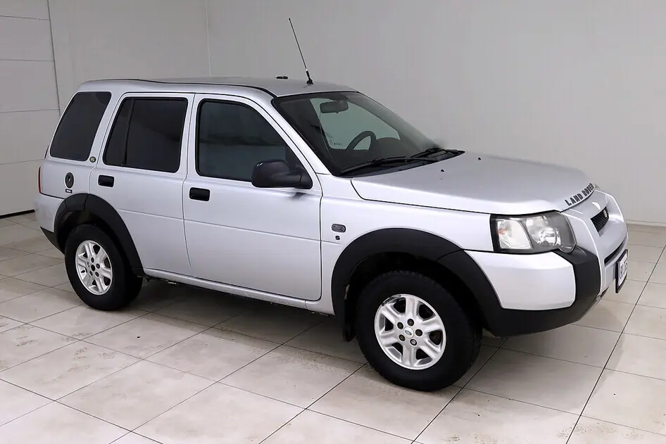 Land Rover Freelander, 2.0, 82 kW, diesel, manual, four-wheel drive