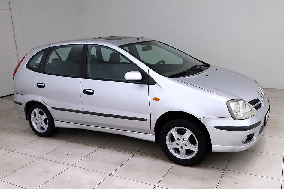 Nissan Almera Tino, 1.8, 85 kW, бензин, механическая, передний привод