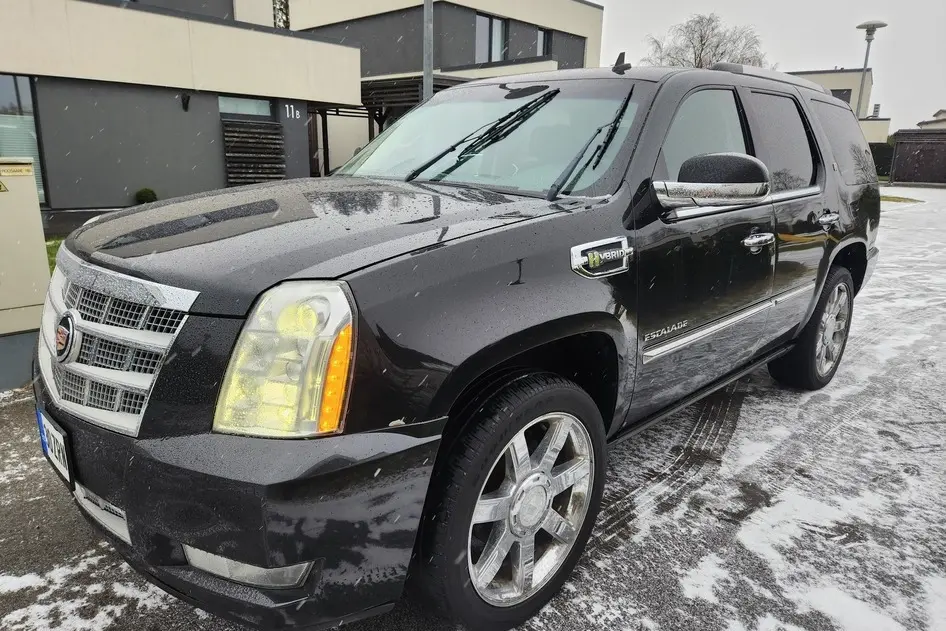 Cadillac Escalade, 6.0, 248 kW, гибрид б+э, автомат, полный привод