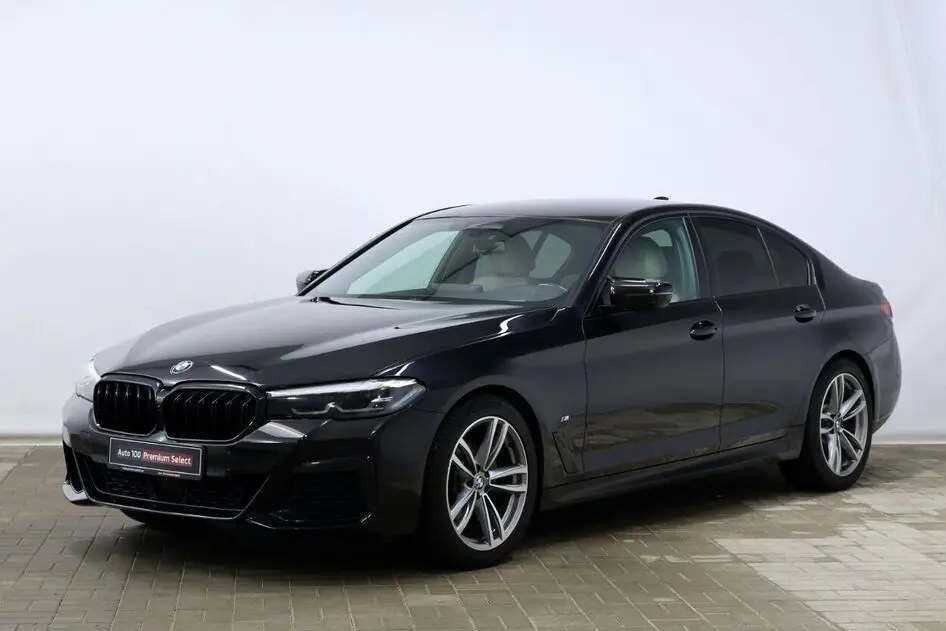 BMW 520, 2.0, 140 kW, гибрид д+э, автомат, полный привод