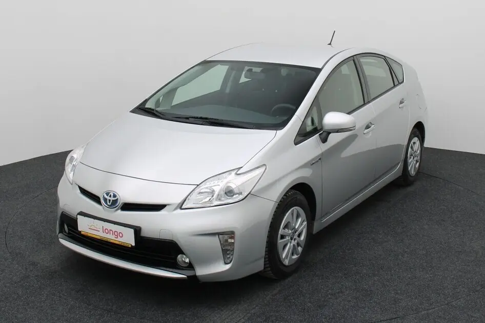 Toyota Prius, 1.8, 73 kW, гибрид б+э, автомат, передний привод