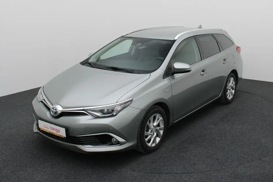 Toyota Auris, 1.8, 73 kW, hybrid p+e, automatic, front-wheel drive