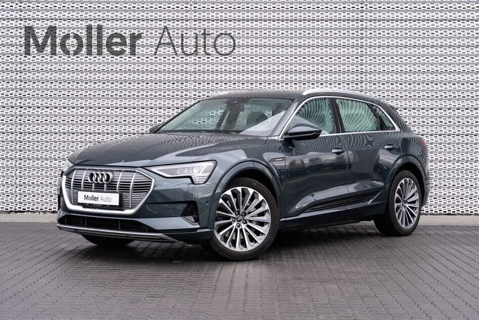 Audi e-tron, 300 kW, electric, automatic, four-wheel drive