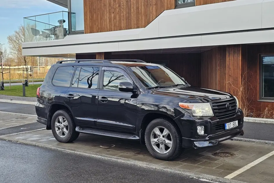 Toyota Land Cruiser, 4.5, 210 kW, diesel, automatic, four-wheel drive