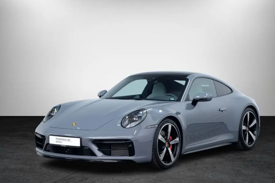 Porsche 911, 3.0, 331 kW, petrol, automatic, rear-wheel drive