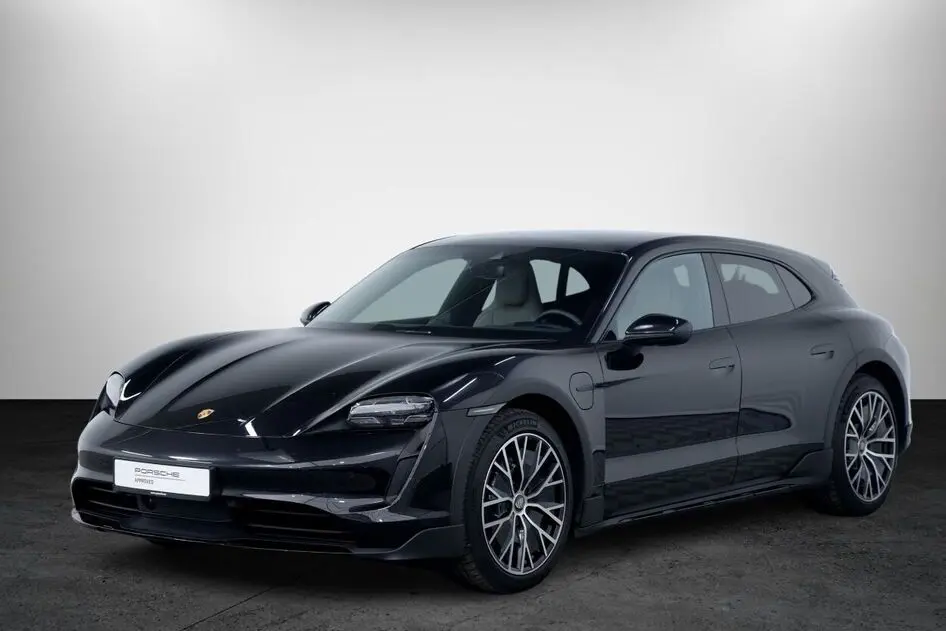 Porsche Taycan, 140 kW, electric, automatic, four-wheel drive