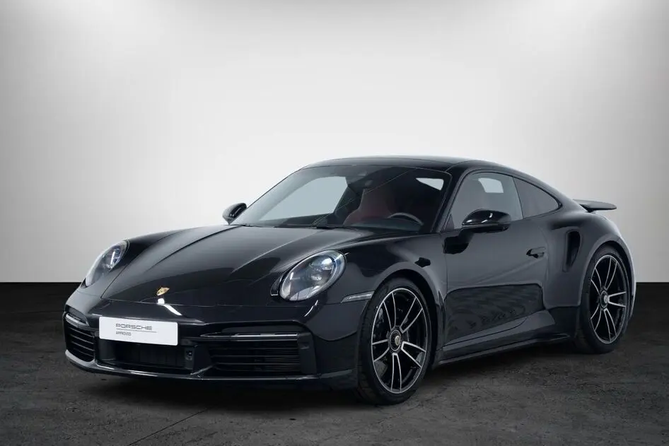 Porsche 911, 3.7, 478 kW, petrol, automatic, four-wheel drive