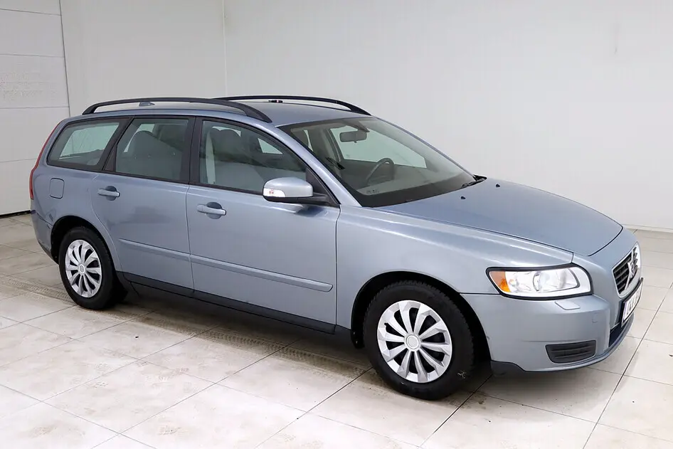 Volvo V50, 1.8, 125 kW, бензин, механическая, передний привод