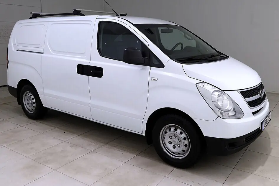 Hyundai H-1, 2.5, 125 kW, diisel, manuaal, tagavedu