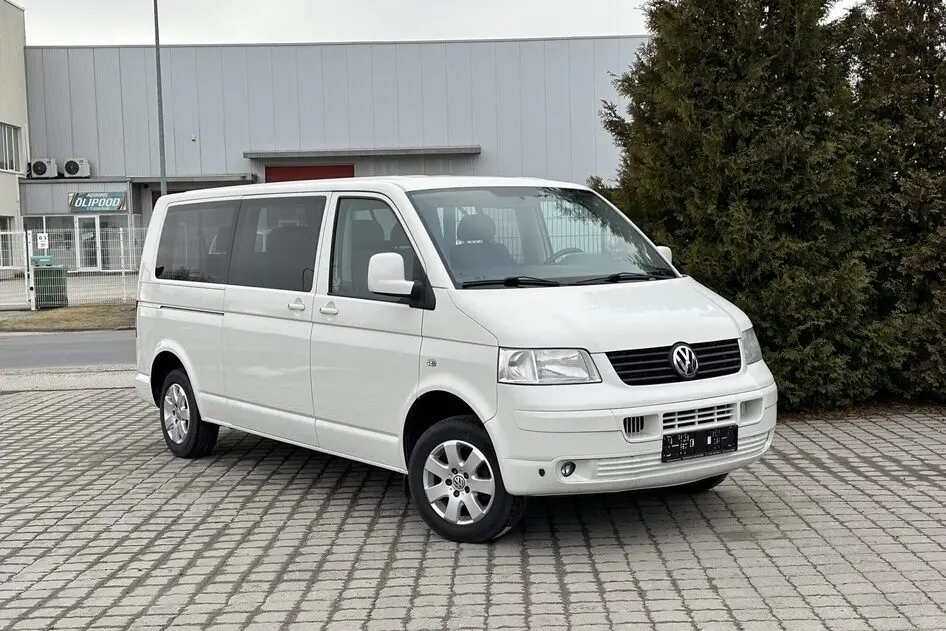 Volkswagen Caravelle, 2.5, дизель, автомат, передний привод