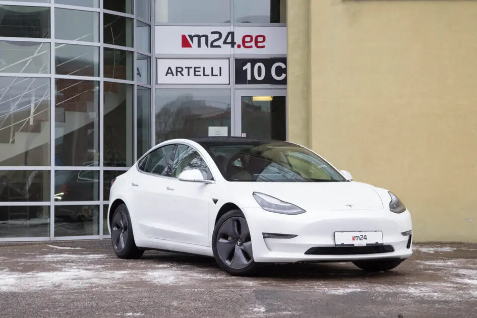 Tesla Model 3, 366 kW, elekter, automaat, nelikvedu