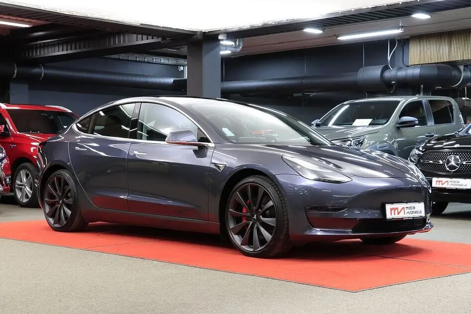 Tesla Model 3, 377 kW, elekter, automaat, nelikvedu