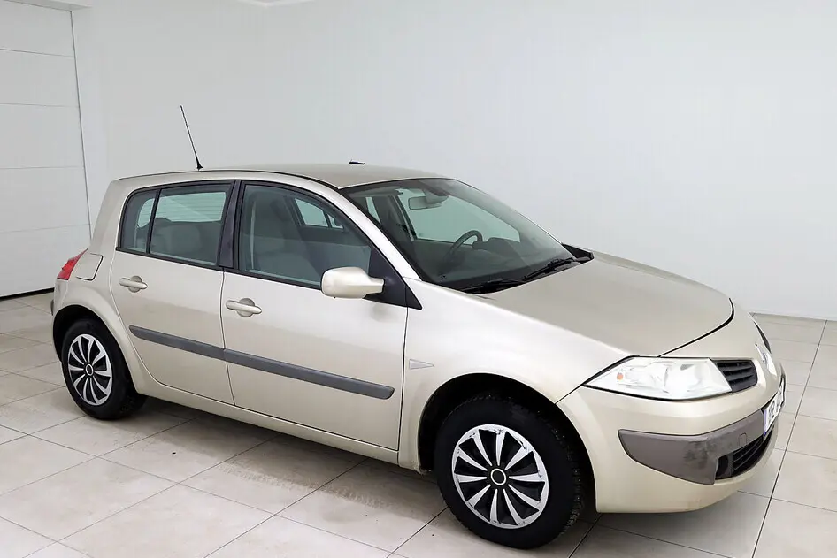 Renault Megane, 1.6, 82 kW, bensiin, automaat, esivedu