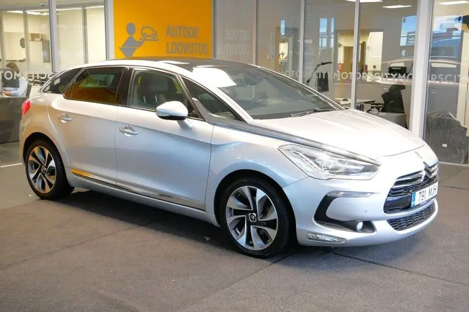 Citroën DS5, 1.6, 115 kW, bensiin, automaat, esivedu