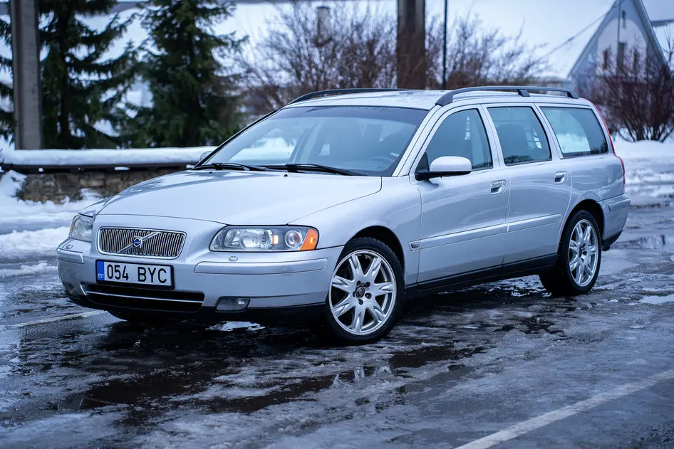 Volvo V70, 2.4, 120 kW, diisel, automaat, esivedu