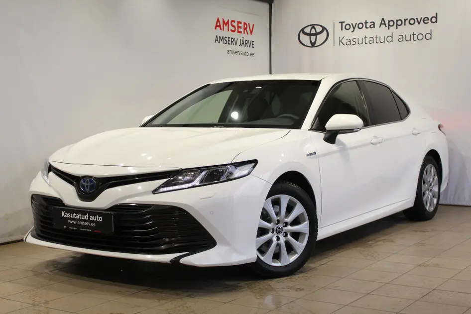 Toyota Camry, 2.5, 131 kW, hybrid, automatic, front-wheel drive