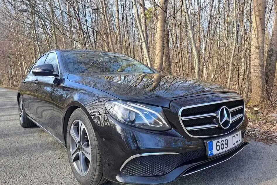 Mercedes-Benz E 220, 2.0, 143 kW, дизель, автомат, задний привод