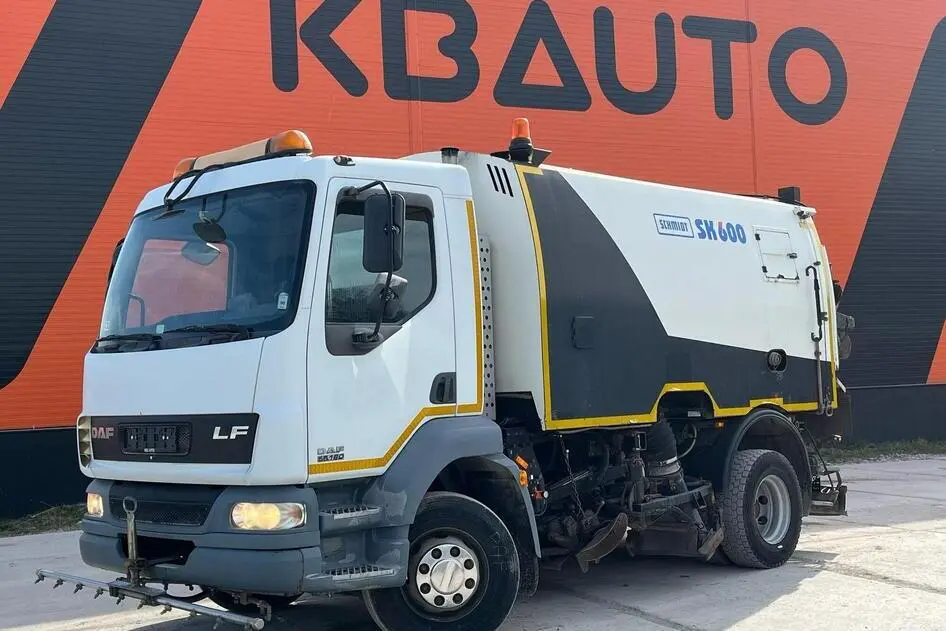 DAF LF 55.180 4x2, 136 kW, manuaal