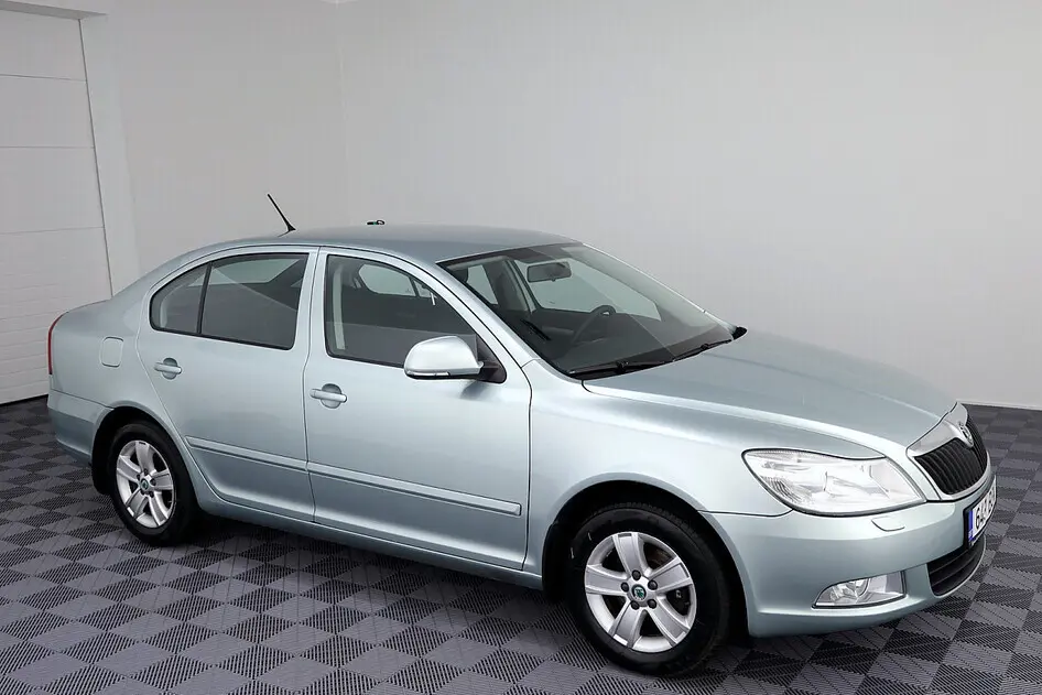 Škoda Octavia, 1.2, 77 kW, бензин, автомат, передний привод