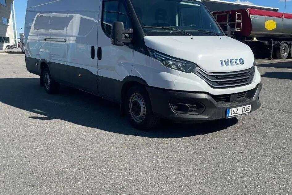 Iveco Daily, 3.0, 129 kW, дизель, механическая, задний привод