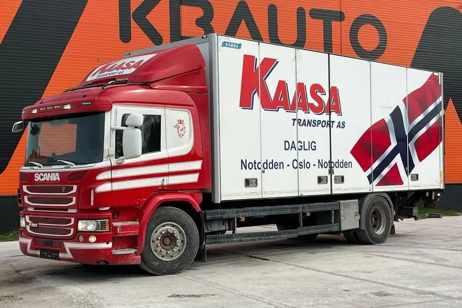 Scania P, 206 kW, дизель, автомат